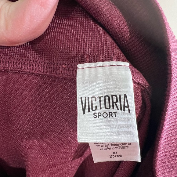 Victoria sport high rise seamless tight size medium - Picture 10 of 10